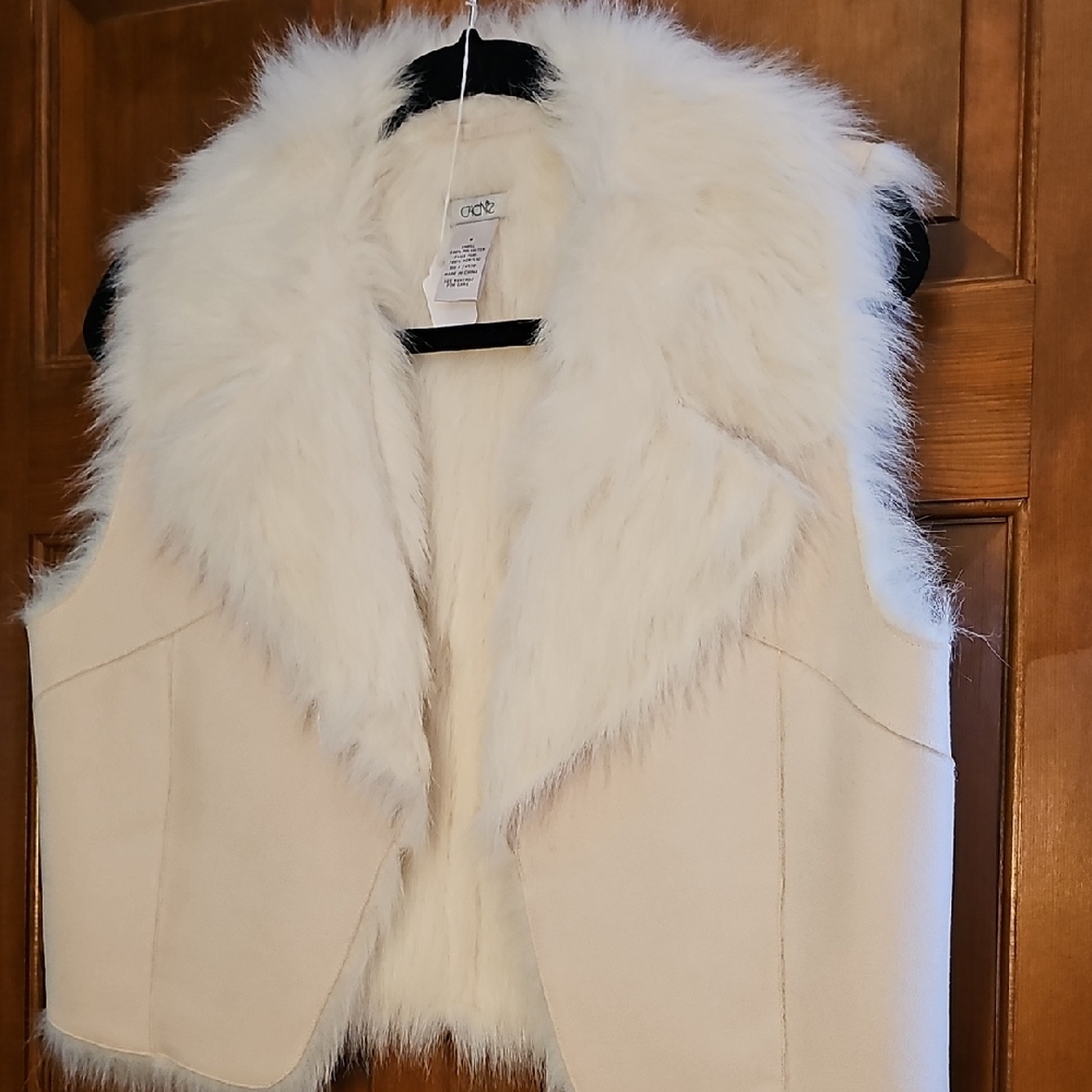 Cache Cream Faux Fur Vest